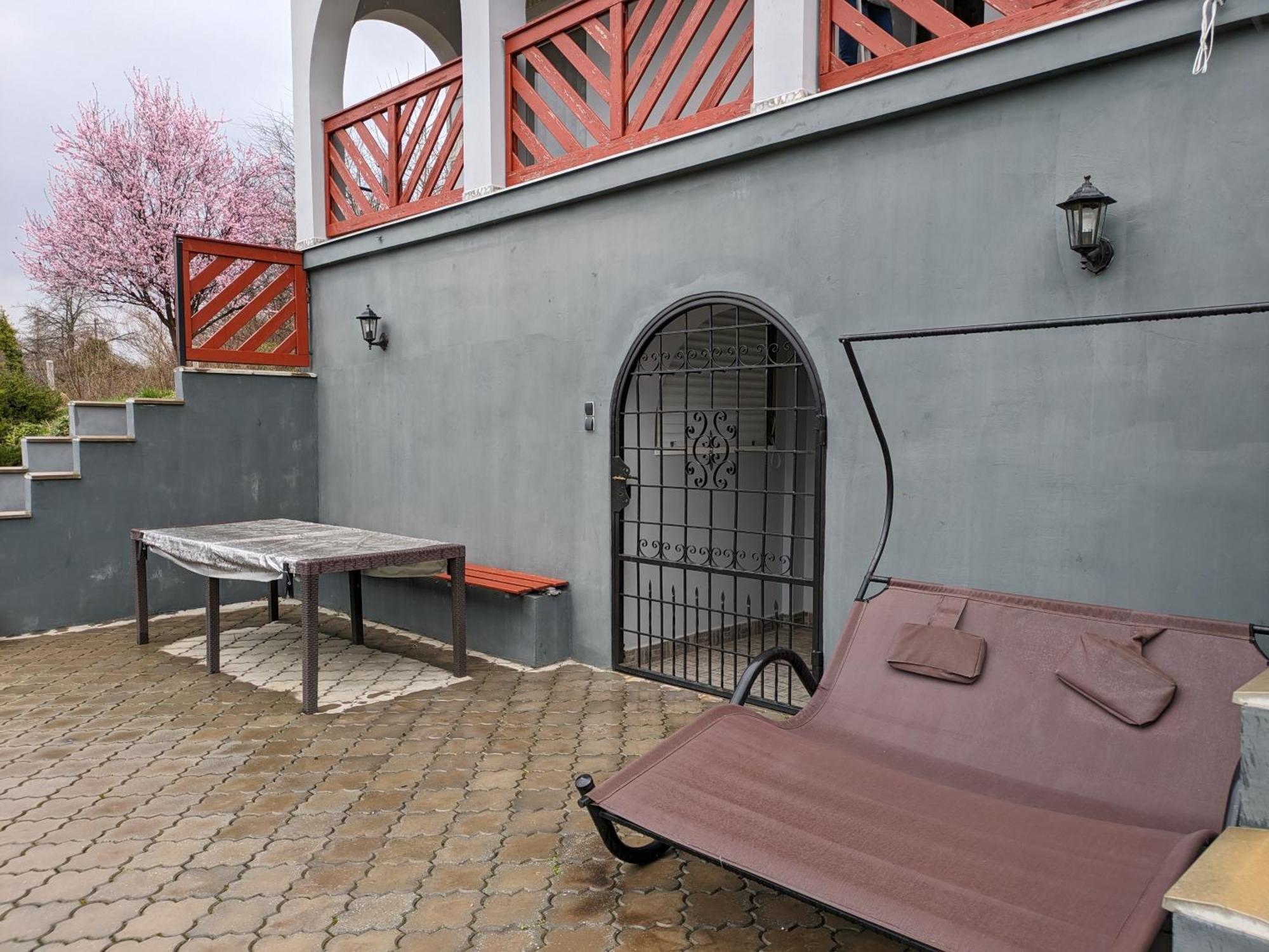 Villa Marvel-Nyaralo à Igal Extérieur photo